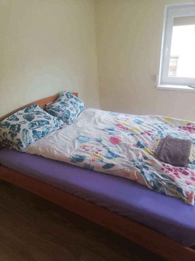 Nakvyne Apgyvendinimo Paslaugos Daivos Nakvynes Namai Hostel Biržai Εξωτερικό φωτογραφία